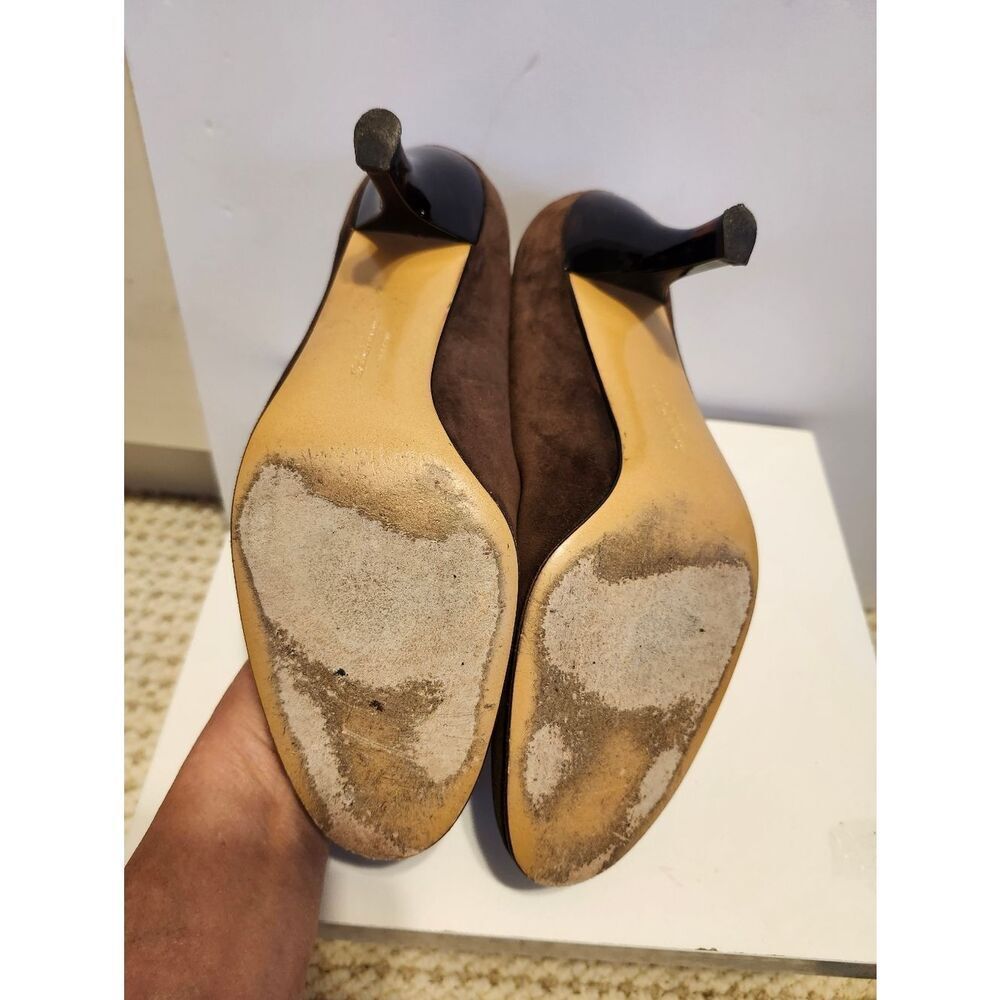 Salvatore Ferragamo Rich Brown Suede Round Toe Tortoise Heel Pumps Sz. 9.5 $650 - Picture 10 of 11